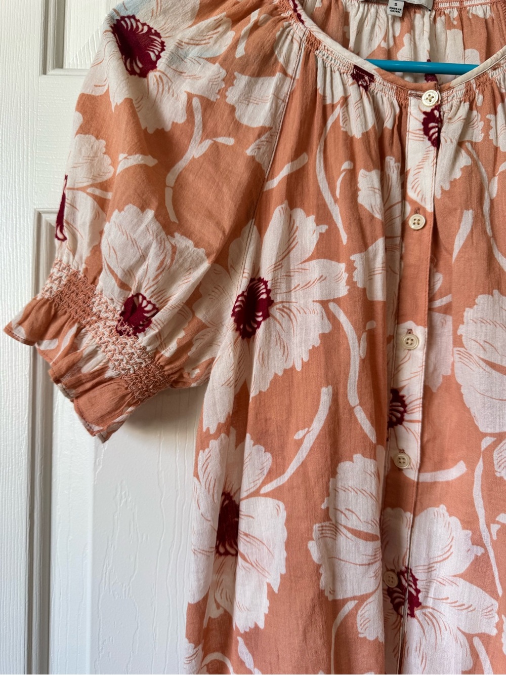Madewell Peach and White Floral Button-Front Blouse - Picture 3 of 9